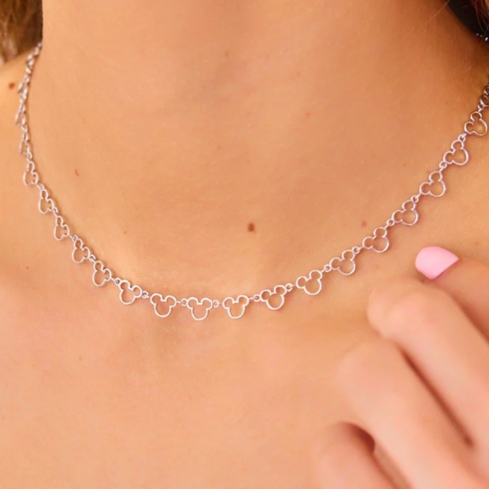 Disney Pura Vida Mickey Mouse necklace - Picture 2 of 5